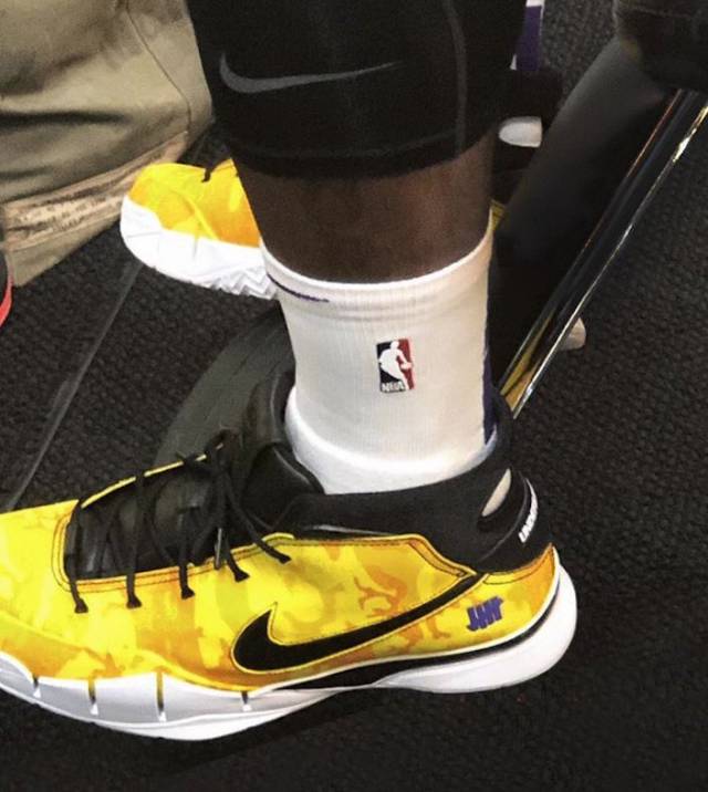 输两手就躁 输两手就躁